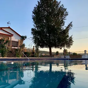 https://alojamiento-la-dehesilla.es-andalucia.com