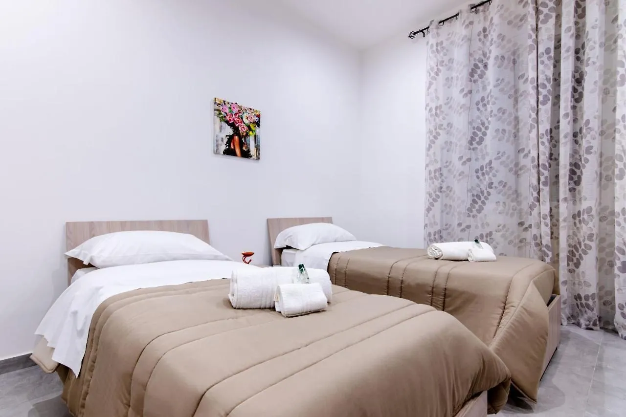Апартаменты Kemonia Charme House Палермо Италия